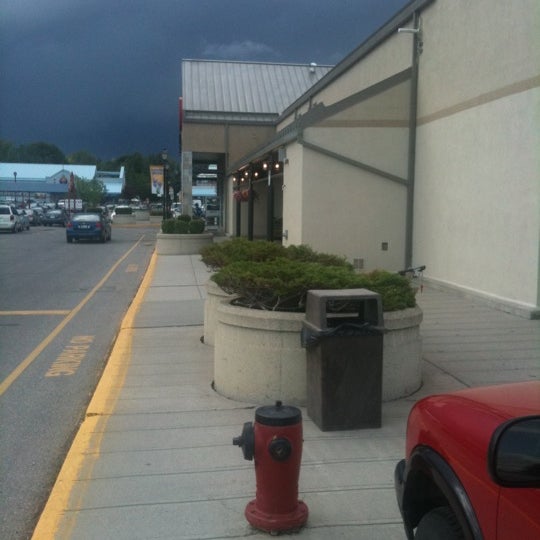 Safeway Glenmore Landing Southwest Calgary 2 tips from 225 visitors