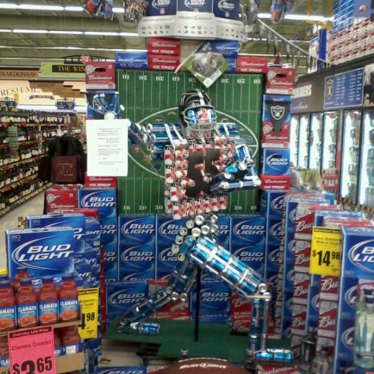 Save Mart Grocery Store in Visalia