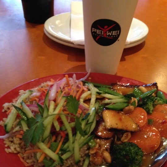 Photo taken at Pei Wei by Cherie on 11/14/2011