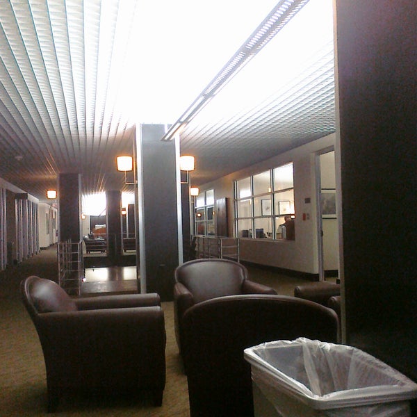 Photos at Jen Library - Library in Savannah