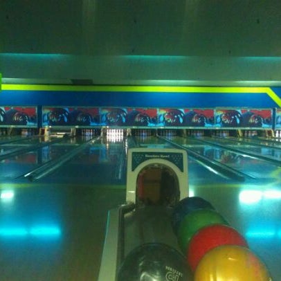 Foto scattata a Bandera Bowling Center da TP il 1/5/2012