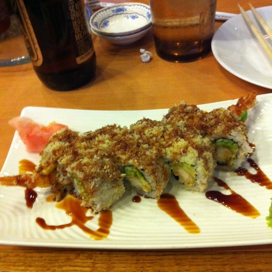 Das Foto wurde bei Sushi King von Aaron B. am 6/15/2012 aufgenommen