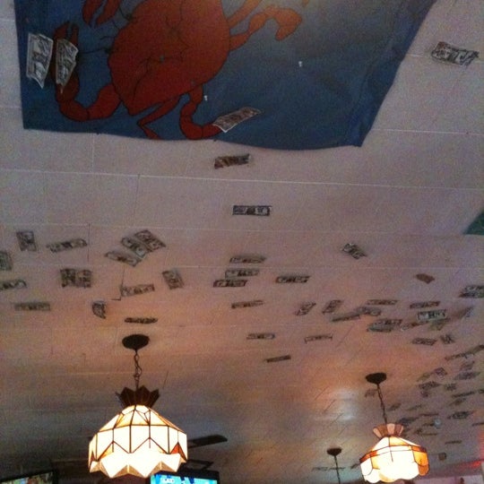 Photo taken at Crabby&#39;s by Akilah S. on 11/20/2011