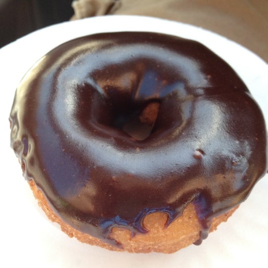 6/15/2012にRyan M.がDuck Donutsで撮った写真