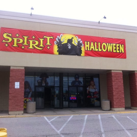 Spirit Halloween Superstore Saginaw Mi