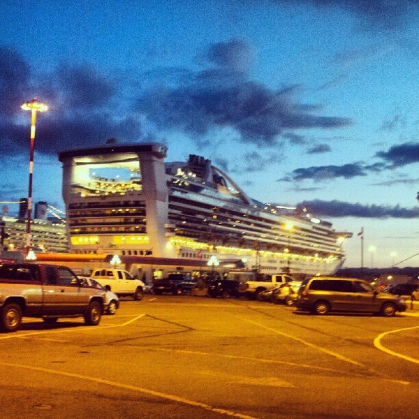 Pier One Marina Harbor or Marina in Victoria
