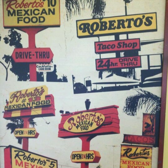 รูปภาพถ่ายที่ Roberto&#39;s Taco - Del Mar โดย Javier M. เมื่อ 10/22/2011