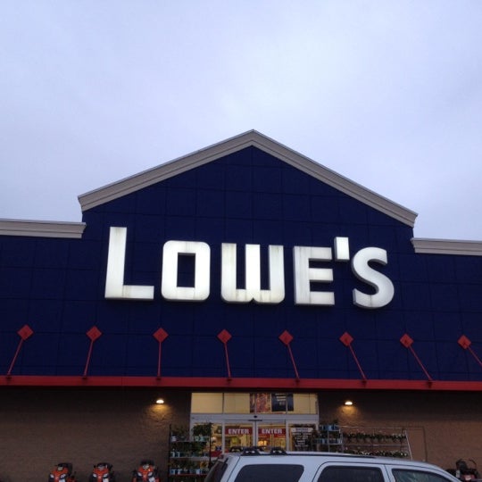 Lowe's Ferretería en Carlisle