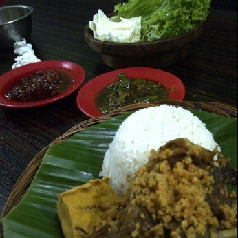 Photos At Bebek Dan Burung Puyuh Goreng Mak Nyoss Jl Jati