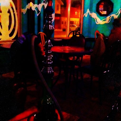 Leen O Cafe Hookah Bar in Columbus
