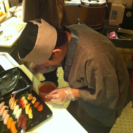 7/9/2012에 Dougo W.님이 Habitat Japanese Restaurant 楠料理에서 찍은 사진