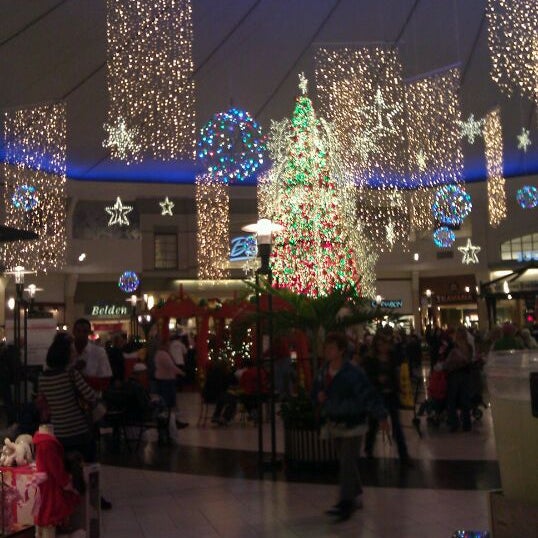 Park City Center Shopping Mall in Lancaster