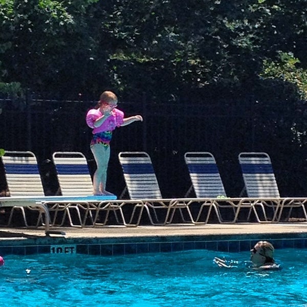 I pool by. I pool by