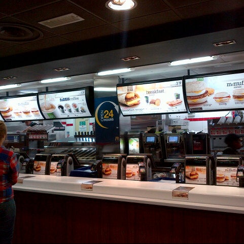 Foto scattata a McDonald&#39;s da Big R. il 8/27/2012