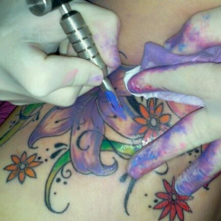 11:11 Ink - Tatuagem e Piercing - Estudio de tatuagem e piercing