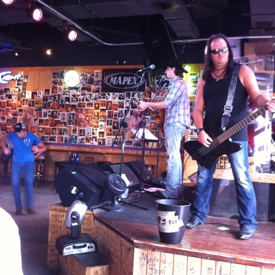 Photo taken at Tootsie&#39;s World Famous Orchid Lounge by William W. on 8/20/2011