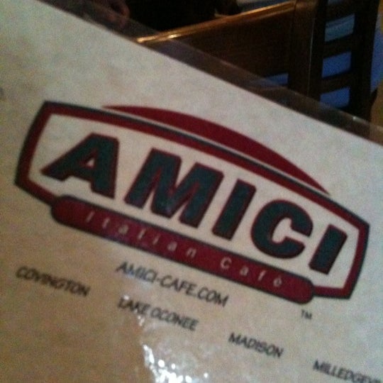 รูปภาพถ่ายที่ Amici Italian Cafe โดย Matt L. เมื่อ 7/18/2011