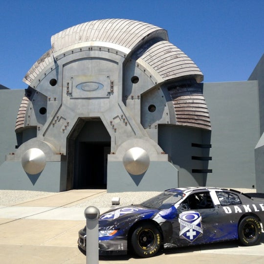 Oakley World Headquarters - Foothill Ranch, CA