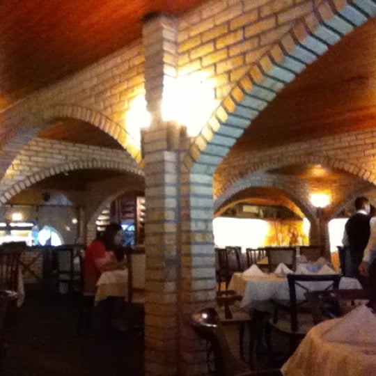2/5/2012 tarihinde Edivar M.ziyaretçi tarafından Spettus Steak House'de çekilen fotoğraf