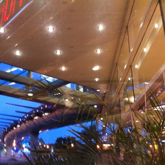 Photo prise au Ruby&#39;s Diner par Alex H. le8/30/2012