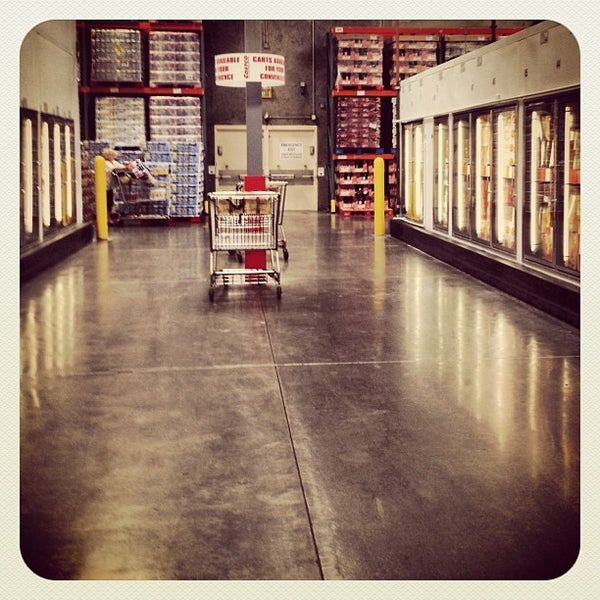 Costco Warehouse Store in Westlake Village