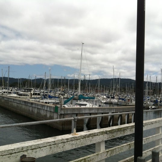 Foto tirada no(a) Monterey Bay Sailing por Sepideh N. em 7/14/2012