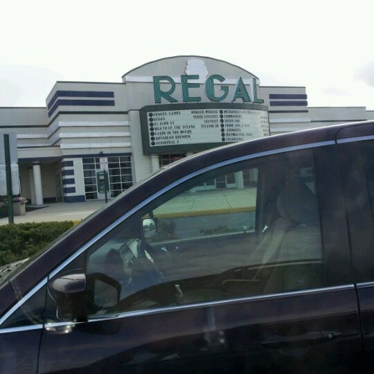 Photos at Regal Burlington 22 tips from 1880 visitors
