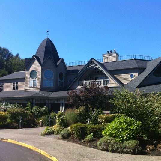 Columbia Winery Tourist District 18 tips from 3101 visitors