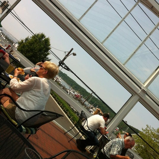 5/27/2012にMcGregaaがSchafer&#39;sで撮った写真