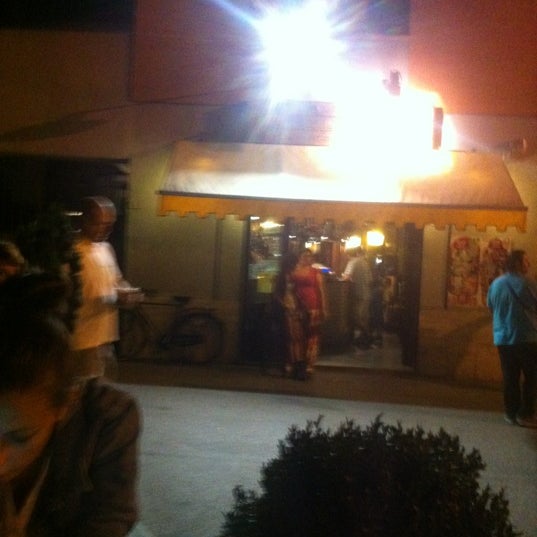 9/8/2012 tarihinde Alberto B.ziyaretçi tarafından Bar Magic'de çekilen fotoğraf
