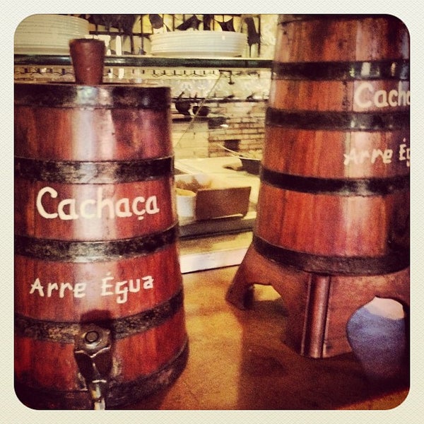 8/25/2012にKarla S.がArre Égua - Bar e Restauranteで撮った写真