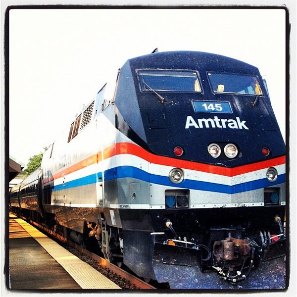 Woodbridge Amtrak/VRE Station (WDB) Train Station in Woodbridge