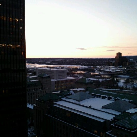 Das Foto wurde bei Ottawa Marriott Hotel von Christine L. am 2/25/2012 aufgenommen