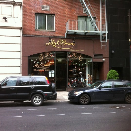 7/29/2012에 Braedon K.님이 Lily O&#39;Brien&#39;s Chocolate Cafe에서 찍은 사진