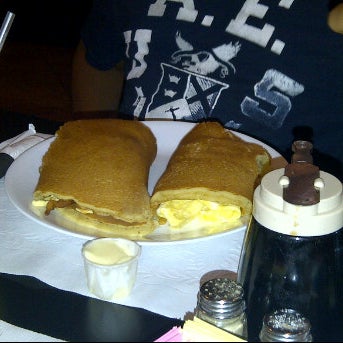 6/29/2011にErica S.がStacks Pancake House &amp; Cafeで撮った写真