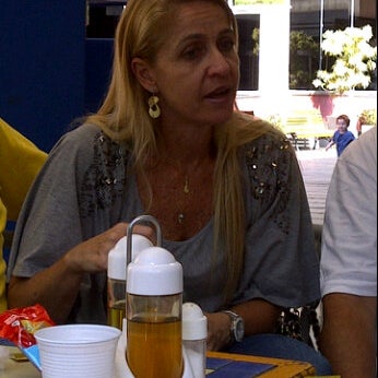 รูปภาพถ่ายที่ Bar do Pedrinho - A Hebraica โดย Tania H. เมื่อ 11/27/2011