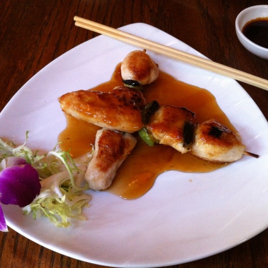 Foto scattata a Jin Restaurant da nancita j. il 6/27/2012
