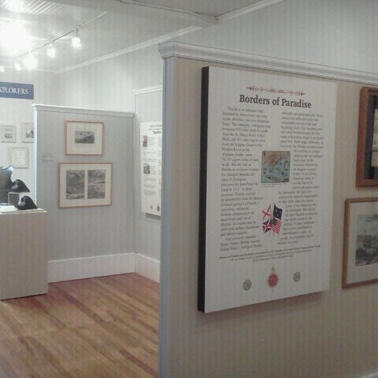 12/30/2011에 Loni W.님이 Art &amp; History Museums - Maitland에서 찍은 사진