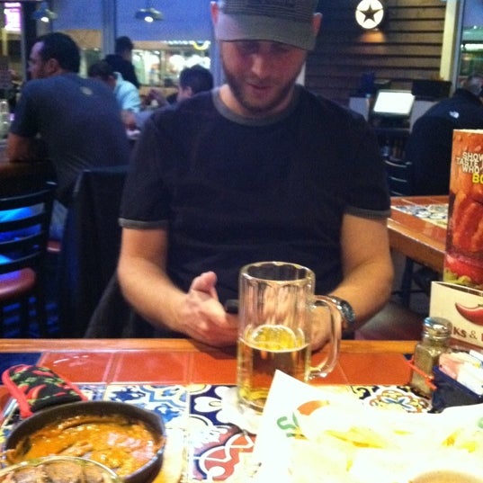 Photo taken at Chili&#39;s Grill &amp; Bar by Ashley J. on 11/23/2011