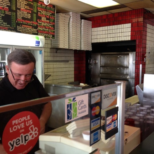 Alfredo's Pizza and Pasta 4043 Trinity Mills Rd