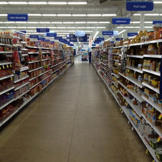 Meijer 3757 Plainfield Ave NE