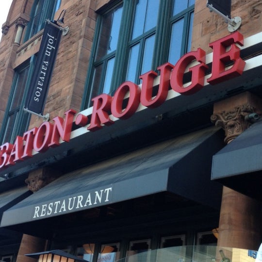 Photo taken at Bâton Rouge Steakhouse &amp; Bar by Linda T. on 7/20/2012