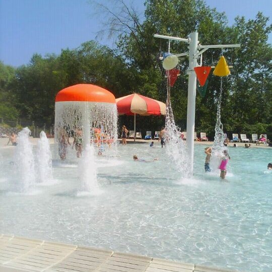 Pirates' Hollow Water Park - 201 N Webster St
