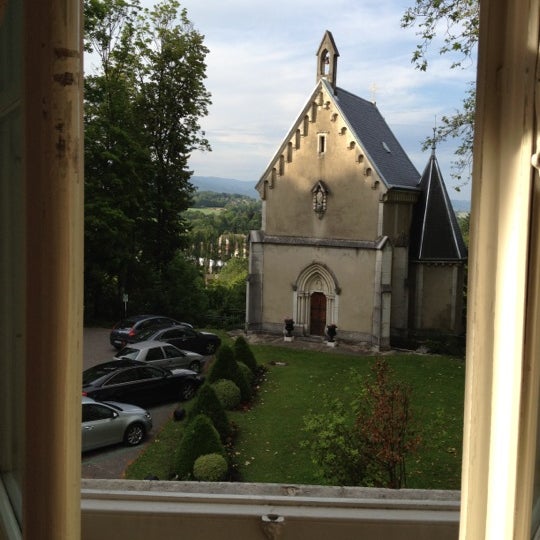 Foto tirada no(a) Château de Divonne por Angela T. em 6/18/2012