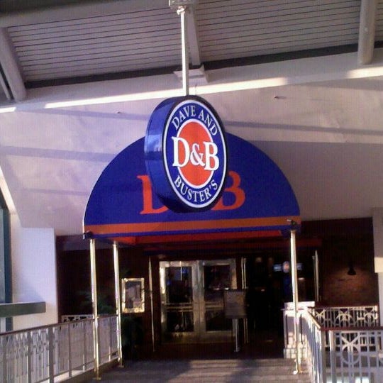 8/26/2011에 Robbie C.님이 Dave &amp; Buster&#39;s에서 찍은 사진