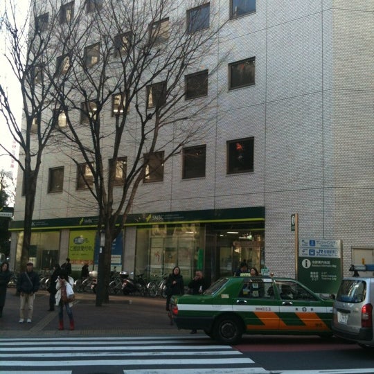 三井住友銀行 池袋東口支店 南池袋2 27 9 三井住友銀行 池袋東口支店 南池袋2 27 9