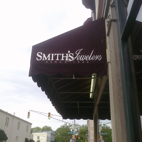 Smiths Jewelers 98 N 9th St