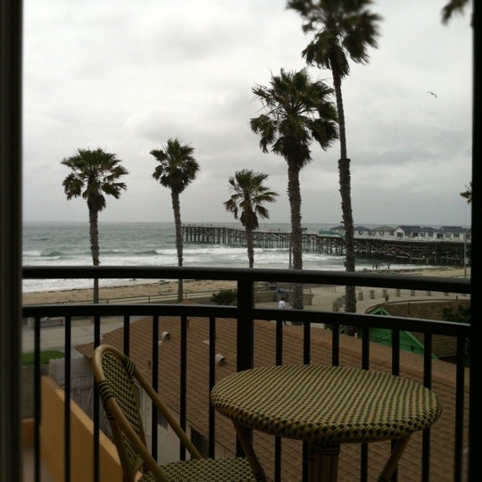 รูปภาพถ่ายที่ Ocean Park Inn โดย Nancy B. เมื่อ 5/25/2012