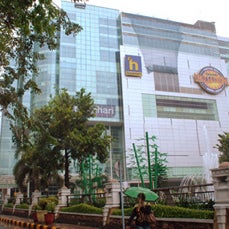 Grand Palladium Mall is a strategic shopping center in Medan. Consists of a six-story main tenant is the Matahari Department Store, Hypermart, Timezone and Movies 21.