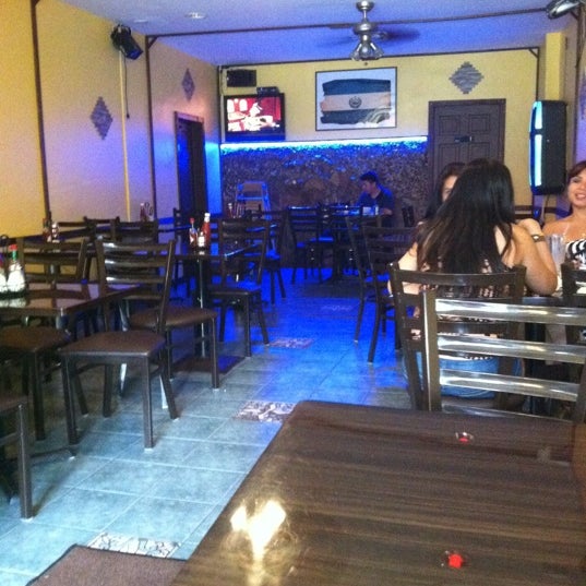 Photo taken at Mi Pequeño El Salvador Restaurant by Astrid P. on 7/20/2011